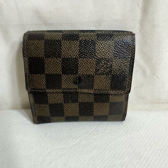 Louis Vuitton wallet - Picture 2 of 11